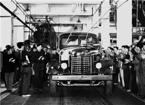 1956年7月，第一辆解放牌汽车下线