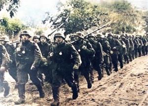 1939年，行进在波兰和德国边境的德国军队